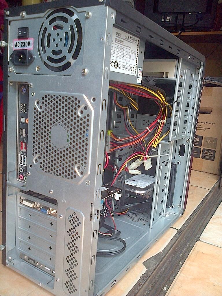 Murah Cpu Core I7 870 2,93ghz/hdd 500gb/ram Ddr3 4gb/ Vga 1Gb 128Bit GDDR5
