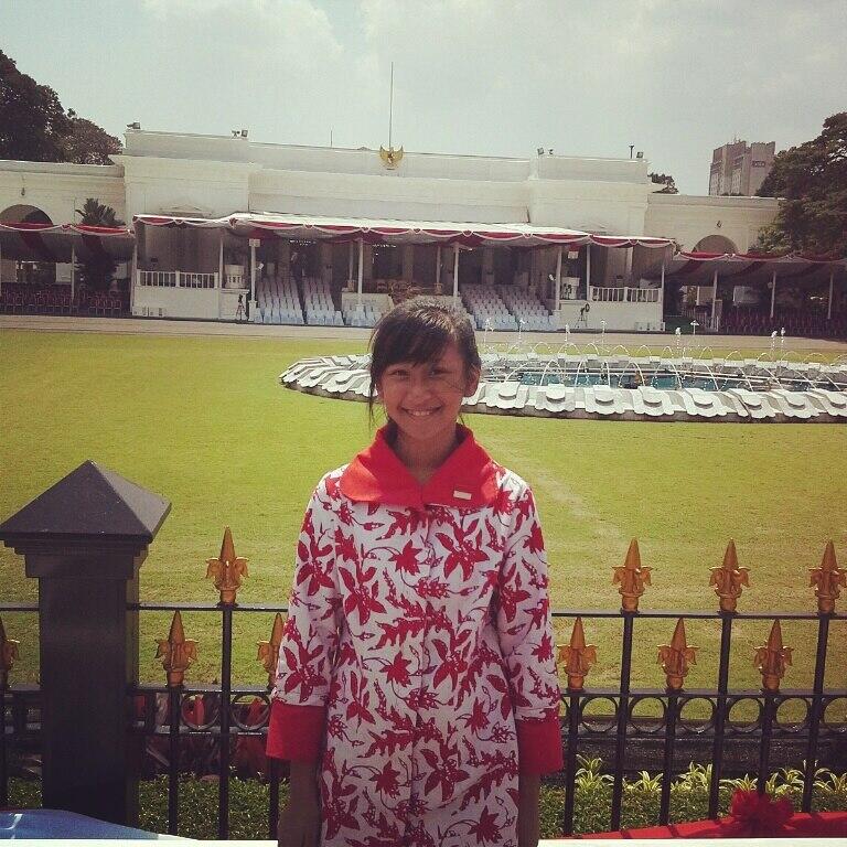 Laras Whisanty - penyanyi cilik yang tampil di istana negara saat HUT RI ke-69