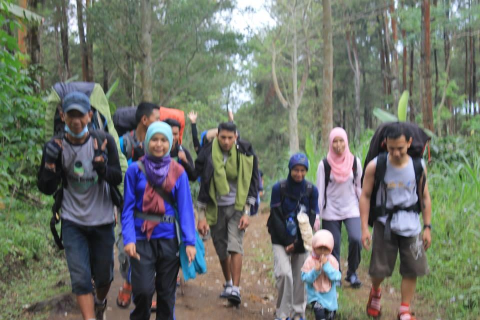 beberapa dokumentasi 17 agustus MT arjuno mangkutoromo LINTAS KOMUNITAS 