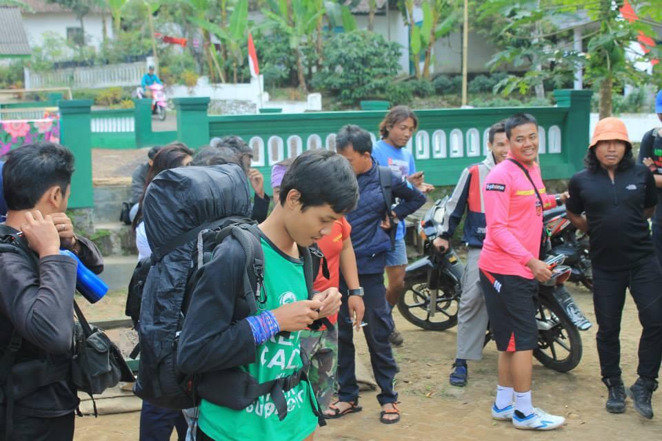 beberapa dokumentasi 17 agustus MT arjuno mangkutoromo LINTAS KOMUNITAS 
