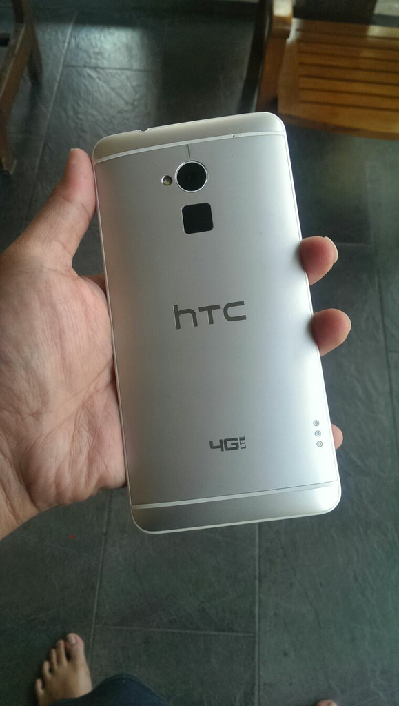 For Sell: HTC One Max bonus otterbox (Surabaya)