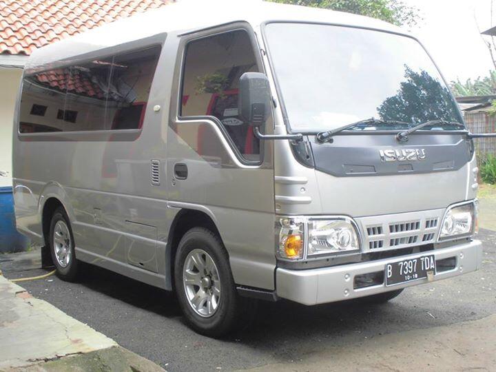 sewa-rental mobil minibus isuzu elf, kia pregio, travello, bus pariwisata di jakarta