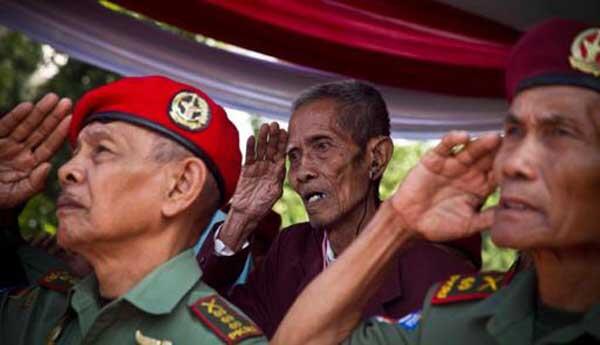 Kenapa Jokowi Beri Perhatian Veteran di Hari Kemerdekaan RI?