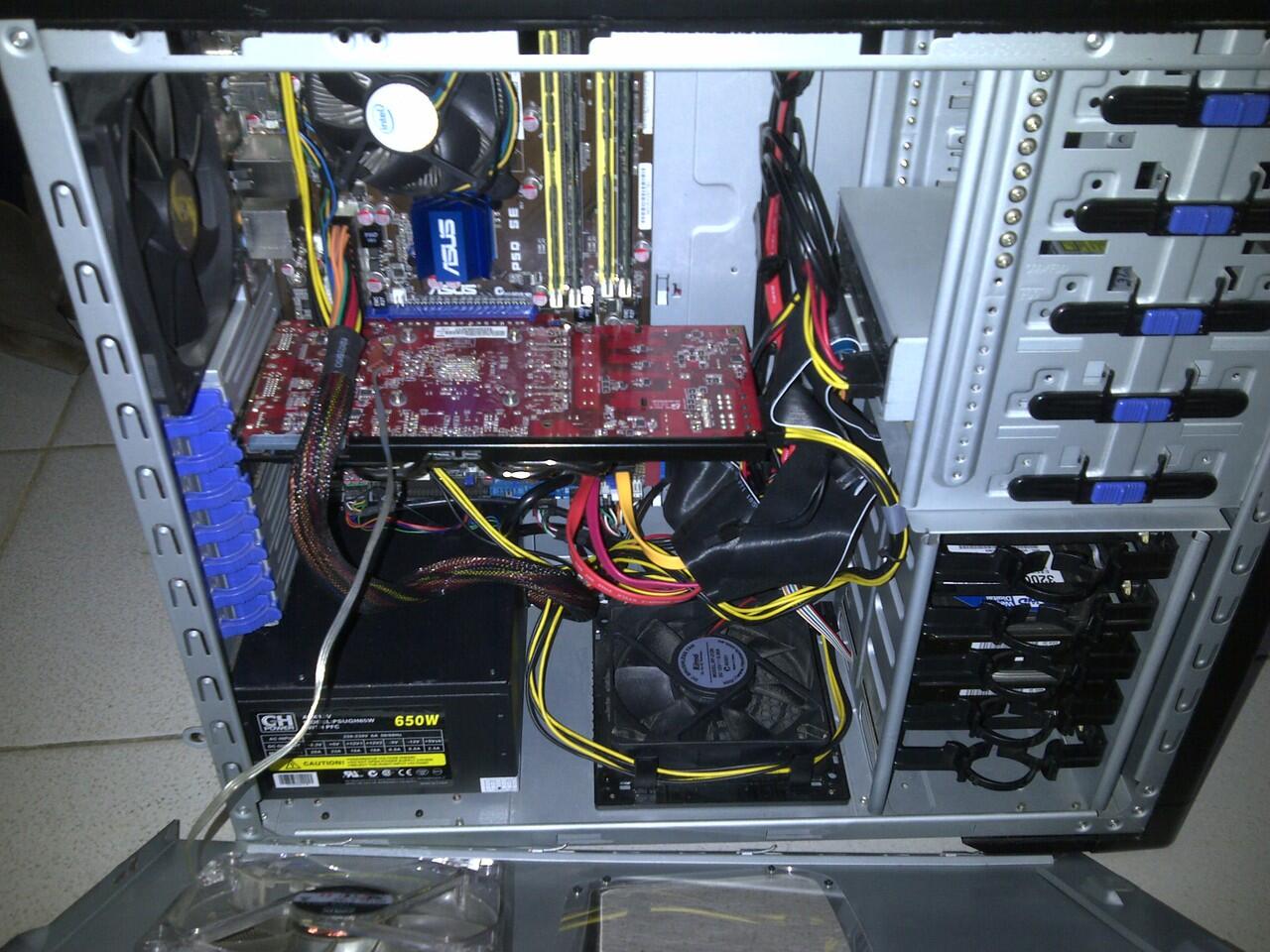JUAL COmbo Q8200+P5QSE+8Gb RAm+ Asus4870 1GB+250Gb HD+ DVD burner