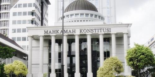 Menjelang Detik-Detik Keputusan MK