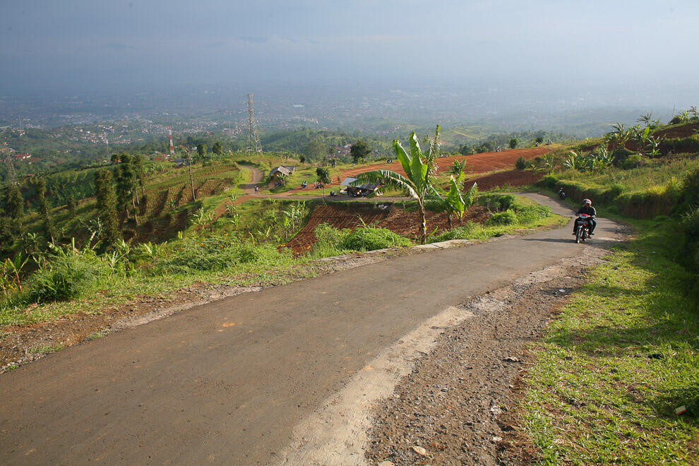 Keindahan Bukit Moko, Puncak Tertinggi Kota Bandung