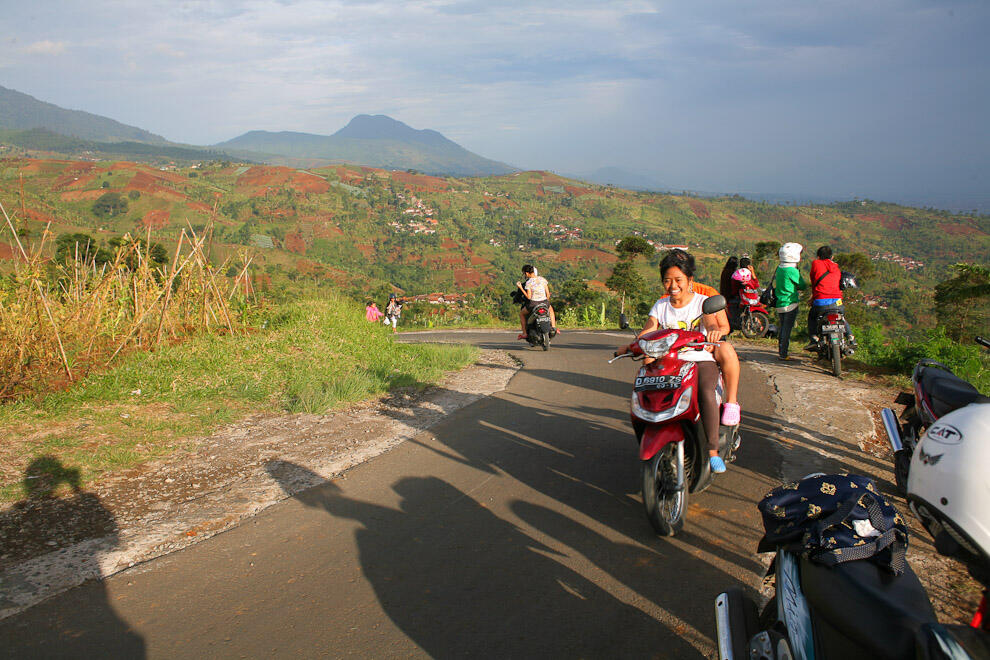 Keindahan Bukit Moko, Puncak Tertinggi Kota Bandung