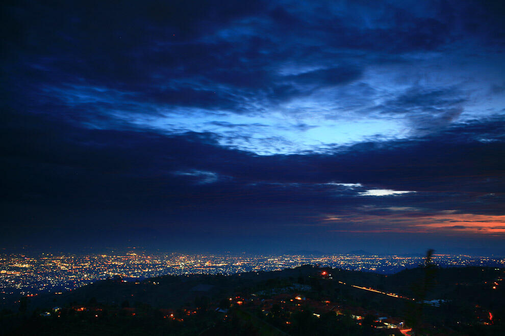 Keindahan Bukit Moko, Puncak Tertinggi Kota Bandung