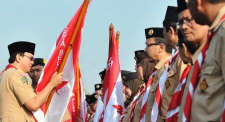 (Walah) Sindiran Pedas Ahok ke PNS Dari Gaya Hidup Sampai Gaptek
