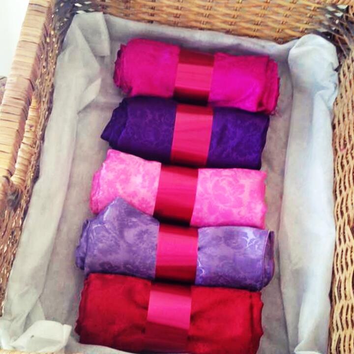 Hijab Jacquard silk square (syumor)