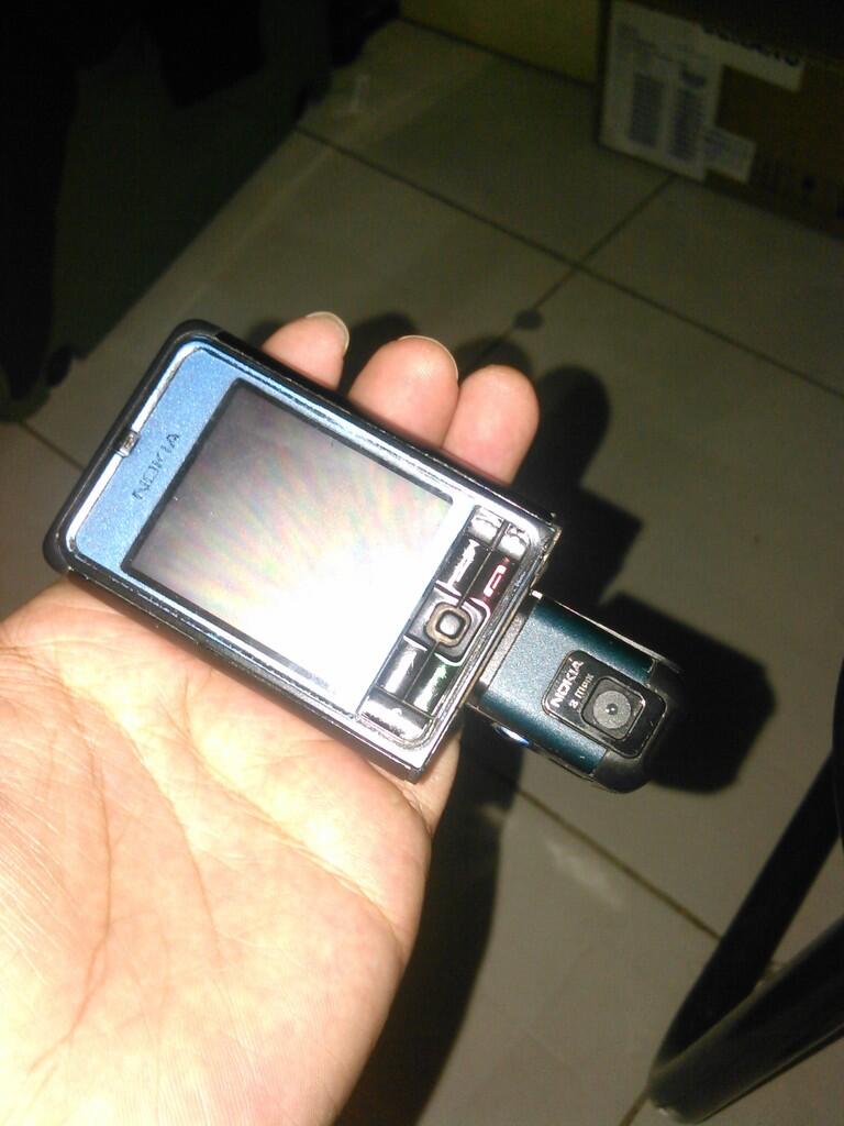 nokia 3250 unit aja only 100k