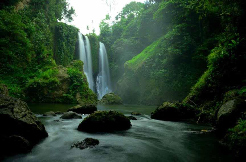 10 Tempat di Indonesia yang ingin ane kunjungi (kalo gansist?)