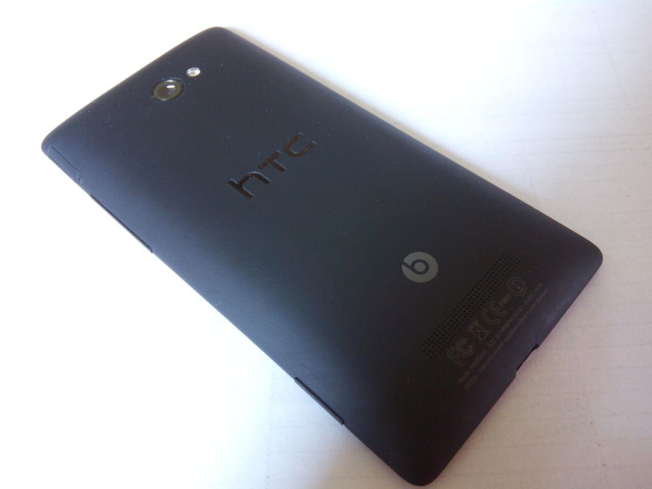 HTC 8x Windows 8.1 BBM Ready Semarang (pesaing Lumia 920)