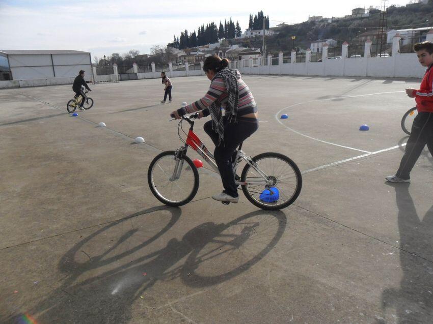 Gowes Ke Kantor, Kenapa Nggak? Inilah Tips Bersepeda Yang Bisa Kamu Coba