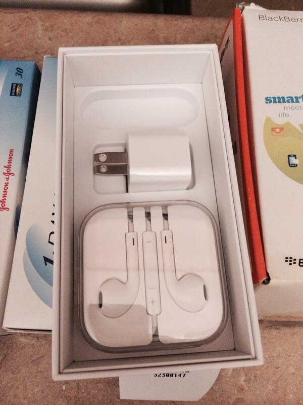 Iphone 5s 16GB Space Grey Black Locked AT&T