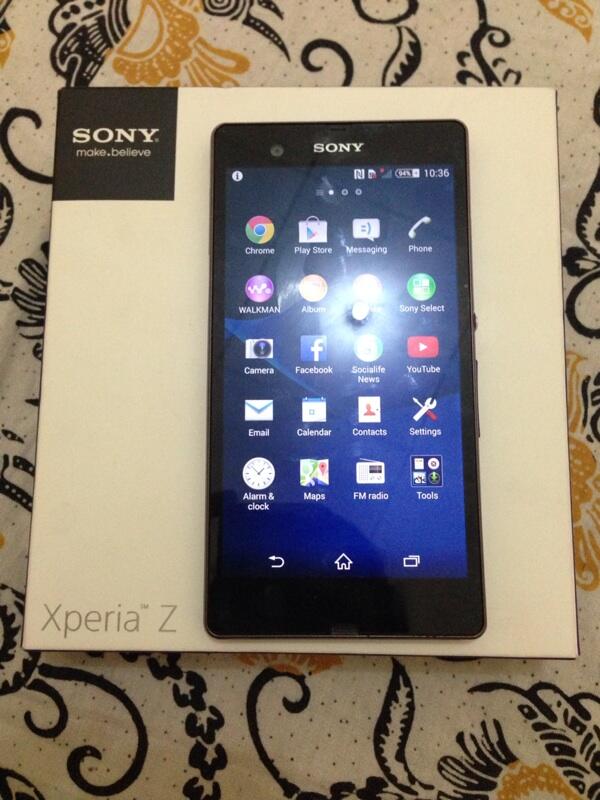 Sony Xperia Z C6602 Purple Muluuusss Fullset Semarang