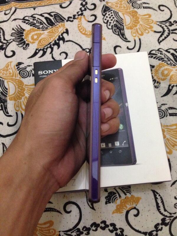 Sony Xperia Z C6602 Purple Muluuusss Fullset Semarang