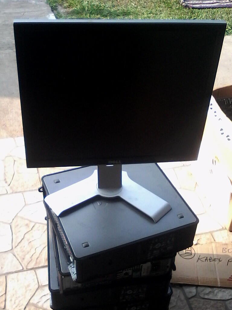 Paket Built Up Dell optiplex 755 Slim + LCD 19 inch Dell kotak ( Bogor)