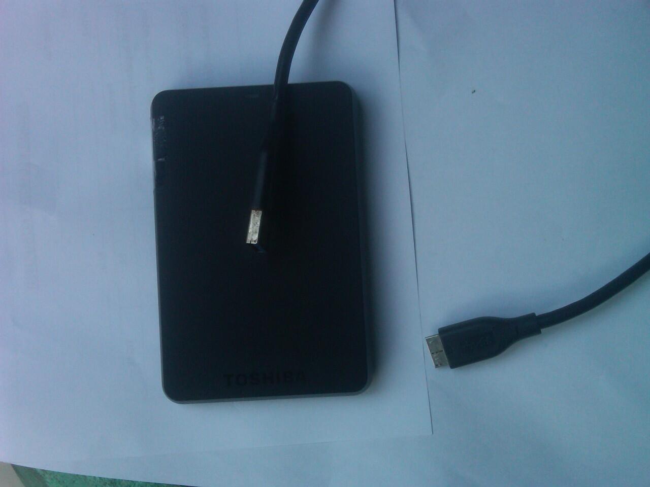 terjual kumpulan hardisk eksternal 250gb dan 500gb siap terjual kumpulan hardisk eksternal 250gb dan 500gb siap