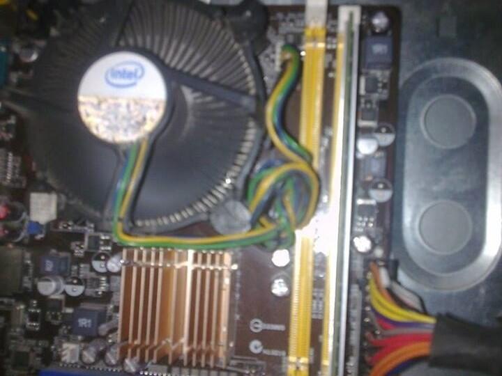 CPU Core2duo 7400 Murah bangettt Cek ganzz !!!!!