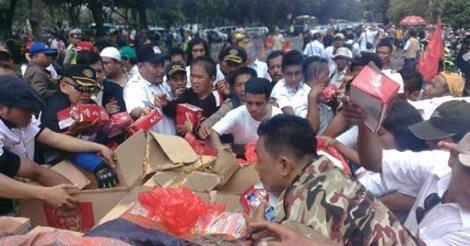 &#91;YANG BUKAN PENDUKUNG DILARANG SIRIK&#93; Satu Juta pendukung Akan turun di MK Besok