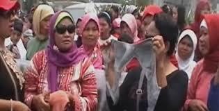 &quot;Metro Tv Ditantang Ibu2 pendukung Prabowo &quot; 