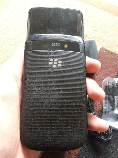 Blackberry Torch 1 9800 BANDUNG