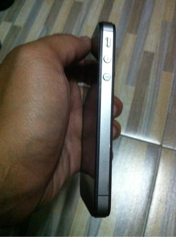 WTS iPhone 4S 32GB Black!