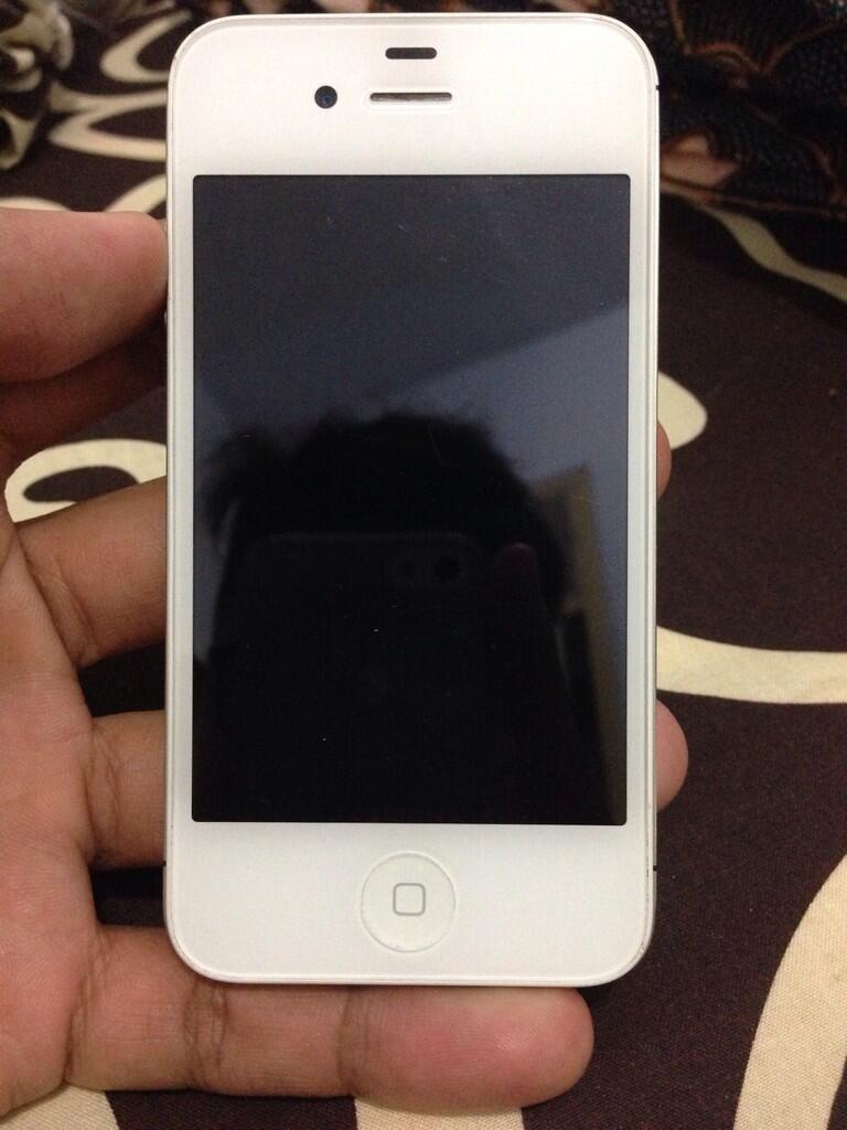 Iphone 4 verizon 8gb white