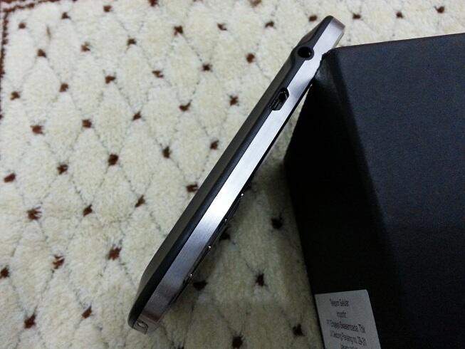 blackberry 9900 dakota SUPER MINT GARANSI TAM PANJANG