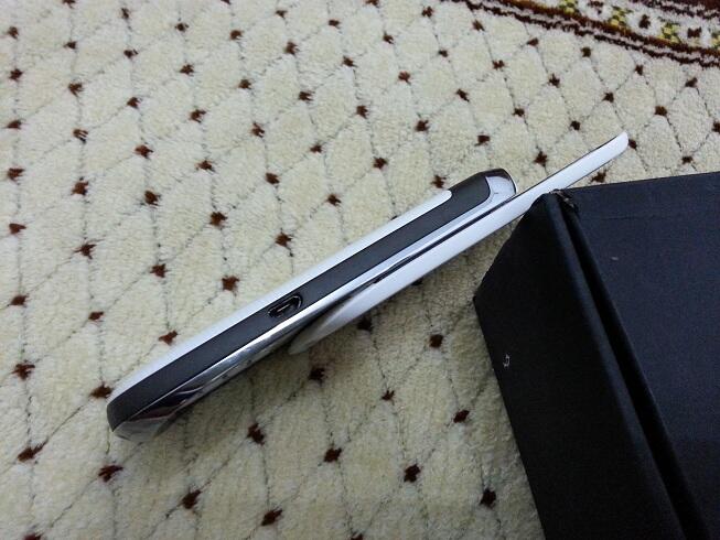 blackberry torch 1 9800 CTN MINT CONDITION