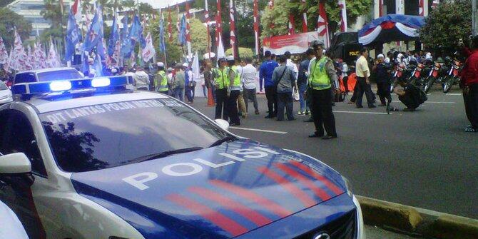 SHARE FOTO PUTUSAN MK DAN KONDISI JAKARTA DISINI GAN