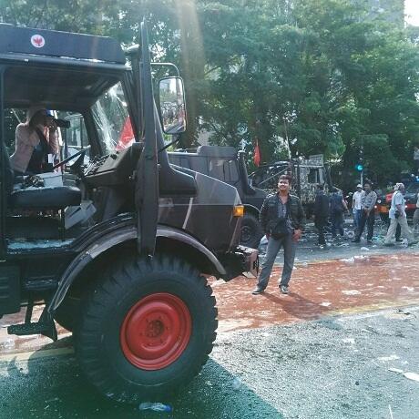 SHARE FOTO PUTUSAN MK DAN KONDISI JAKARTA DISINI GAN
