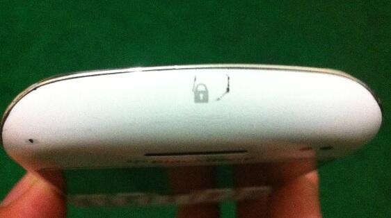 Blackberry Bb Belagio 9790 Putih 95% Mulus, Malang