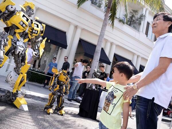 Bengkel Robot Raksasa Di Cina, Masuk Gan!