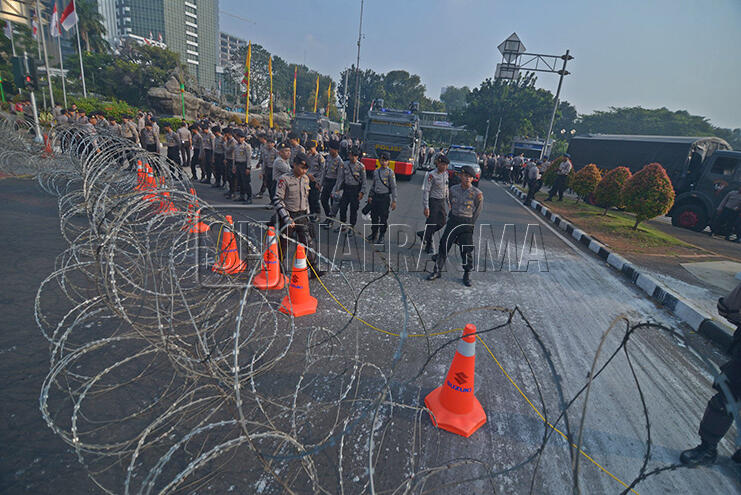 FOTO2 Update dari DEMO di HI