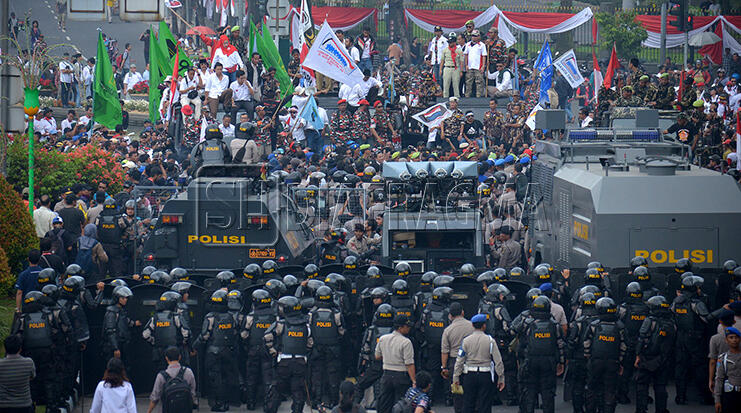 FOTO2 Update dari DEMO di HI