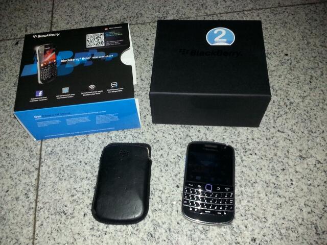 blackberry 9900 Dakota black eks garansi comtect mulus 95%