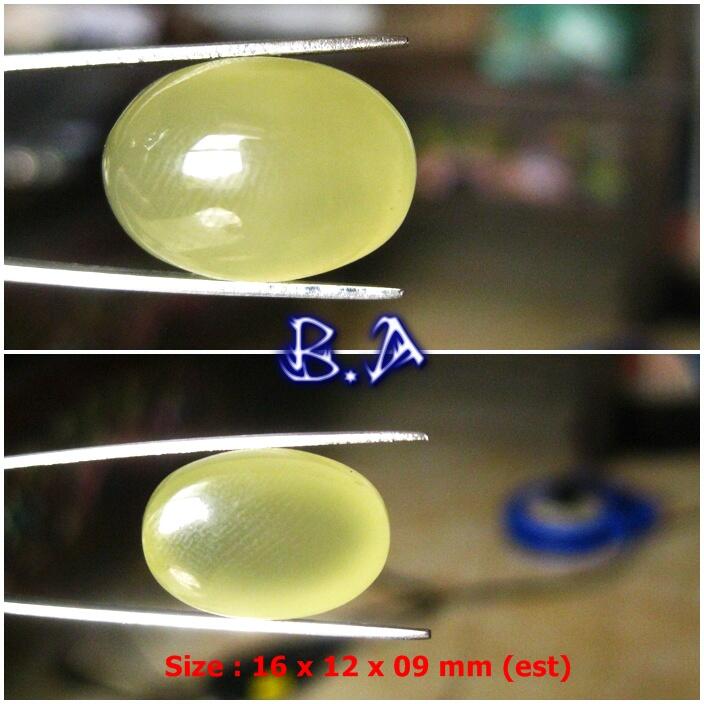 NATURAL CALCITE MIRIP NEON SUNGAI DAREH IDOCRASE