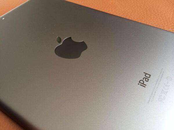 iPad mini 2 retina display space grey 64GB wifi only