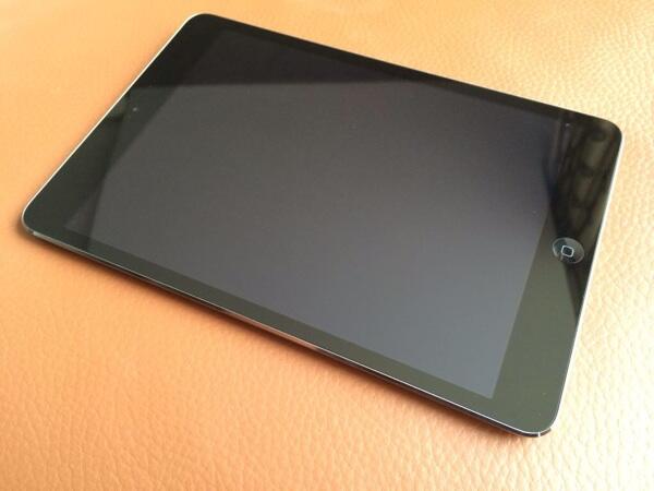 iPad mini 2 retina display space grey 64GB wifi only
