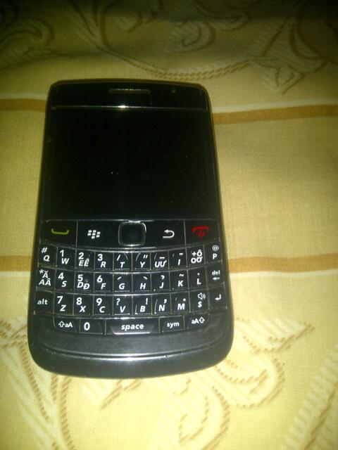 WTS Blackberry Onyx 2 9780 MATOT Bandung