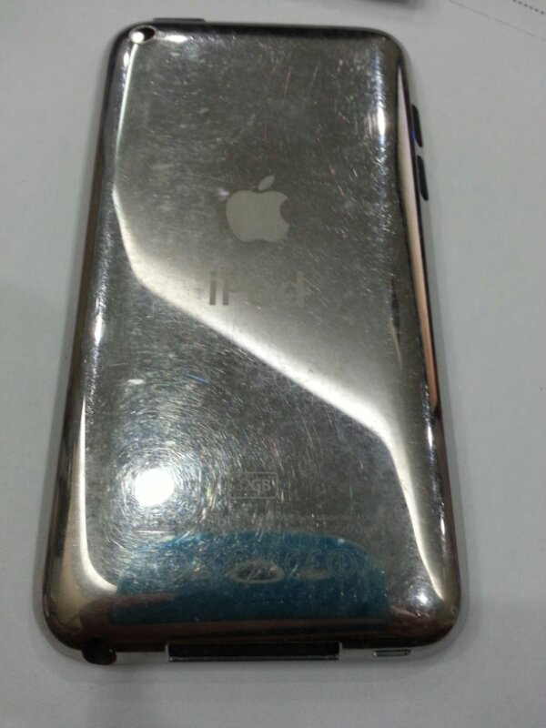 JUAL CEPAT IPOD TOUCH GEN4 32GB BLACK