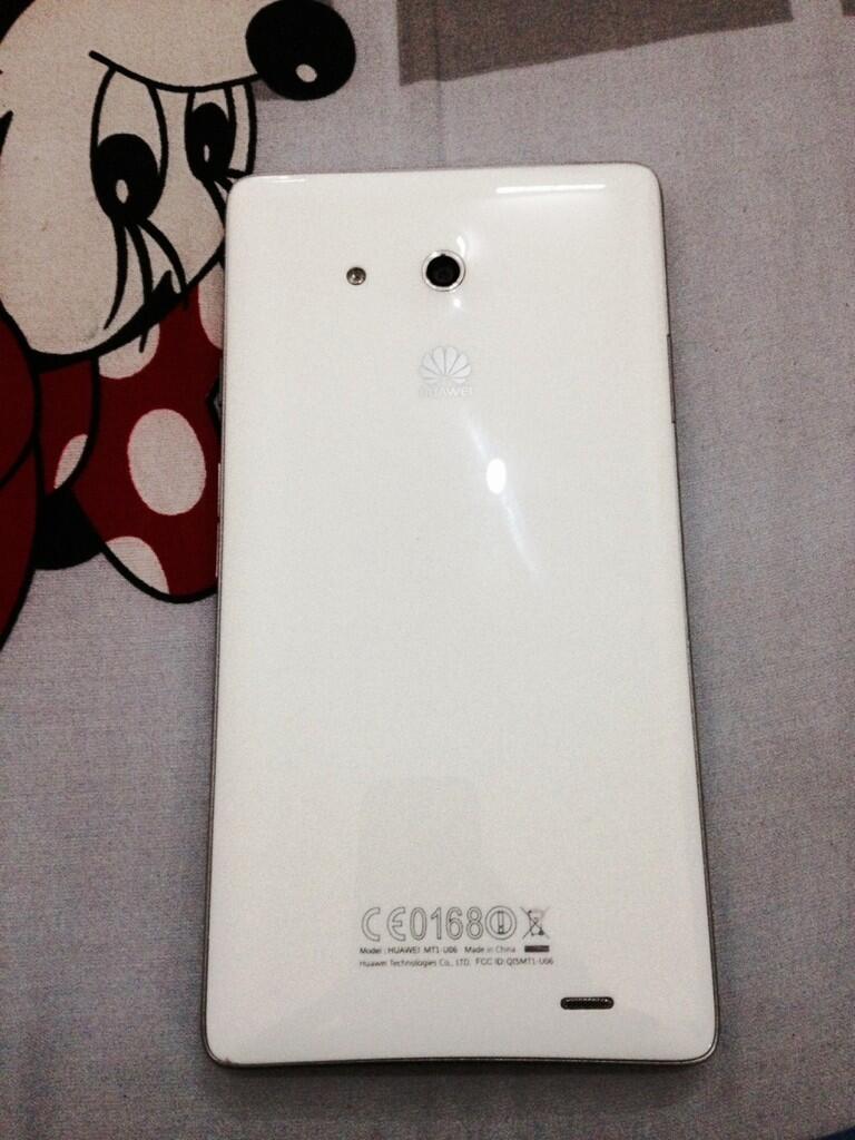 WTS : HUAWEI ASCEND MATE WHITE MULUS BANDUNG (Bonus 2 Case)
