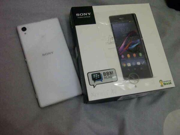 SALE !!! SONY Z 1 PUTIH 16GB muluzz !! Bandung