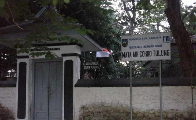 Segarnya Berenang Di Umbul Cokro Tulung, Klaten