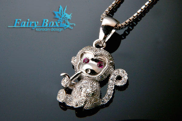 Цепочка с квадратным красным камнем. Shu jewelry. Shu jewelry. Красивый кулон фэнтези с красным камнем. Shu jewelry.