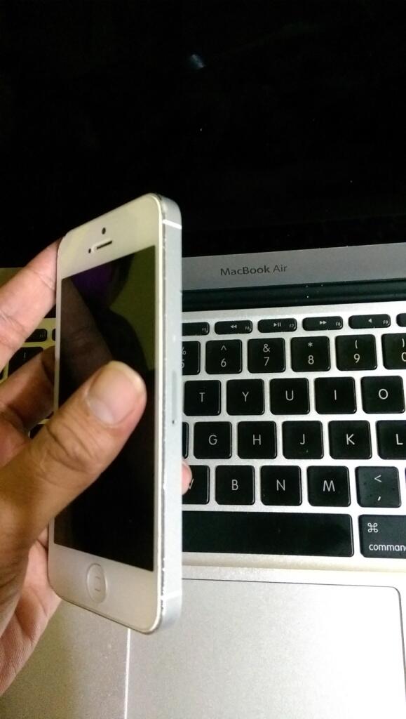 iPhone 5 16GB Factory Unlock GSM-CDMA Verizon 4jt'an Siapa Cepat