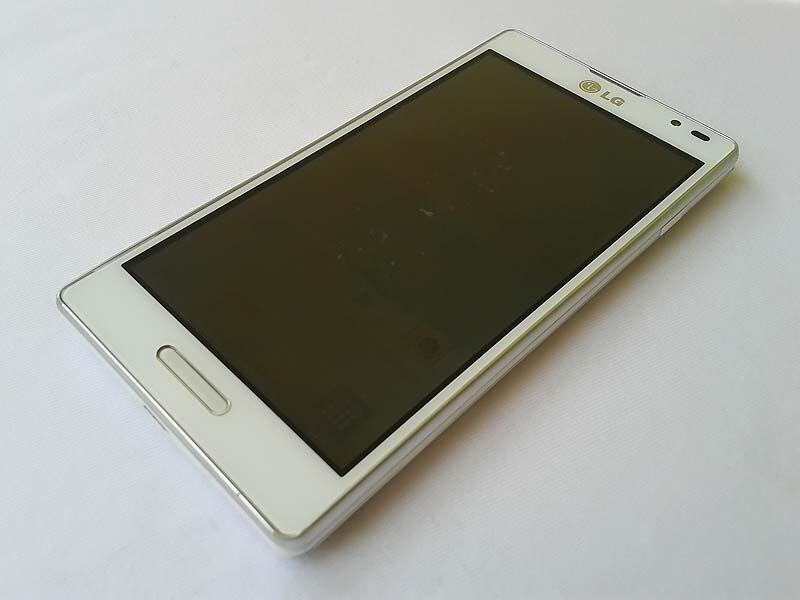 LG Optimus L9 P765 - Mulus, Murah, Malang