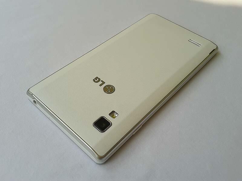 LG Optimus L9 P765 - Mulus, Murah, Malang